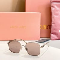 نظارات ميوميو شامل الملحقات