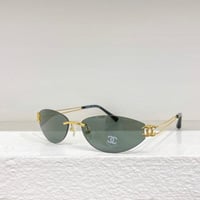 نظارات شانيل شامل الملحقات