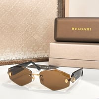 نظارات بولغاري شامل ملحقات الماركة