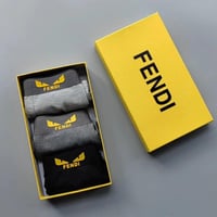 فندي بوكسر رجالي ماستر مع العلبة