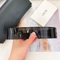 نظارات ديور ماستر شامل الملحقات