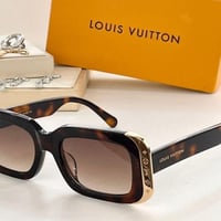 نظارات لويس فيتون ماستر شامل الملحقات