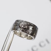 خاتم فضة ماركة قوتشي