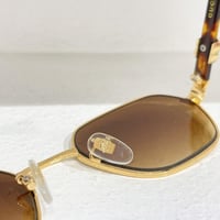 نظارات قوتشي ماستر شامل الملحقات