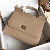 شنطة دولتشي قبانا حقيبة ماستر حجمين شامل الملحقات