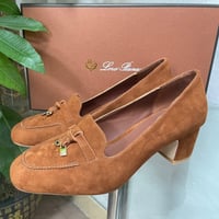 حذاء لوروبيانا بكعب ماستر شامل الملحقات