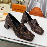 حذاء لويس فيتون ماستر شامل الملحقات