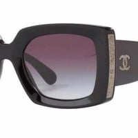 نظارات شانيل جودة عالية شامل الملحقات