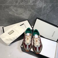 حذاء قوتشي رجالي / نسائي ماستر مع العلبة