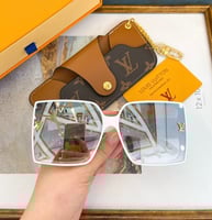 نظارات لويس فيتون ماستر مع الحقيبه والملحقات