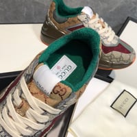 حذاء قوتشي رجالي / نسائي ماستر مع العلبة