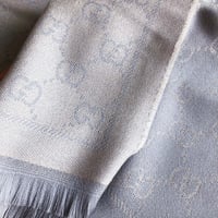 شال قوتشي ماستر للتوصيل الفوري شامل الملحقات