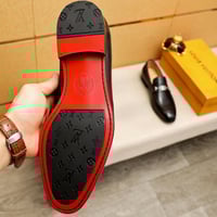 حذاء لويس فيتون ماستر شامل الملحقات