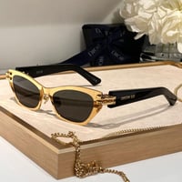 نظارات ديور ماستر شامل الملحقات