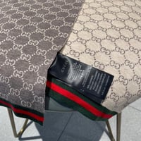 شال قوتشي ثلاث ألوان ماستر شامل الملحقات