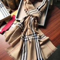 شال بيربري للتوصيل الفوري ماستر شامل الملحقات