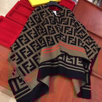 شال فندي مقاس كبير 130*150 cm