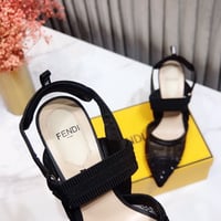 كعب فندي ماستر شامل ملحقات الماركة