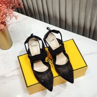 كعب فندي ماستر شامل ملحقات الماركة