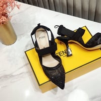 كعب فندي ماستر شامل ملحقات الماركة