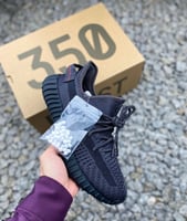 احذية ييزي اديداس ماستر