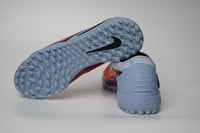 جزمة كرة قدم Nike