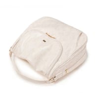 شنطة مواليد كبيرة