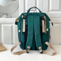 شنطة مواليد كبيرة