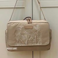 شنطة مواليد انيقة