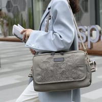 شنطة مواليد انيقة