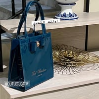 تيد بيكر حجم صغير