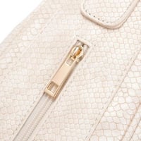 شنطة مواليد كبيرة