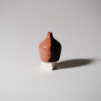 نور وظل - Vase