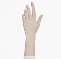 سوار فضي سوارفسكي