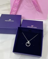 قلادة كونستيلا سوارفسكي