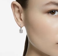 اقراط ميلينا فضي سوارفسكي