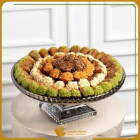 فازة مع تمرة ديلاتيس