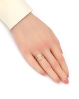 خاتم ذهبي للنساء تصميم فاخر مرصع بالزركون