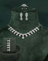 شوكر 5 قطع للنساء مرصع بالزركون