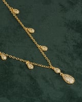 طقم شوكر وحلق بتصميم قطرات المطر المزينة بالزركون