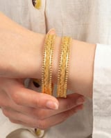 بناجر عريضة بلمعة الذهب للنساء / 2 حبة