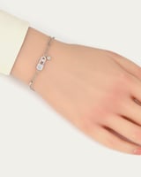 اسوارة نسائية بتصميم القفل الفضي