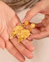 طقم مجوهرات مع 3 بناجر مطلي ذهب عيار 24 للهدايا