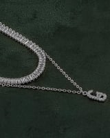 طقم شوكر فضي مرصع بالزركون