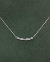 سلسال ماسي بتصميم كلاسيكي بلمعة الألماس