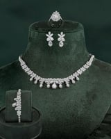 طقم زركون فاخر بلمعة الألماس للمناسبات