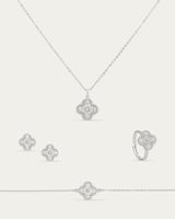 طقم الوردة الرباعية تصميم ماسي من خاتون® مرصع بالز...