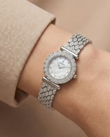 ساعة فاخرة للنساء من خاتون تصميم فضي