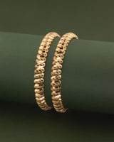 طقم بناجر مبرومة بلمعة الذهب الفاخرة - 2 حبة