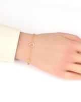 اسوارة ذهبية بتصميم المسمار مرصعة بالزركون